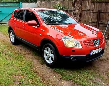 Красный Ниссан Кашкай, объемом двигателя 1.6 л и пробегом 218 тыс. км за 6600 $, фото 1 на Automoto.ua