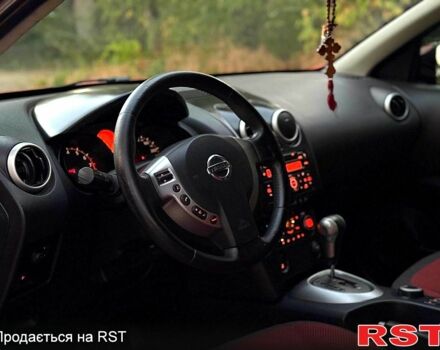 Червоний Ніссан Кашкай, об'ємом двигуна 2 л та пробігом 219 тис. км за 6950 $, фото 6 на Automoto.ua