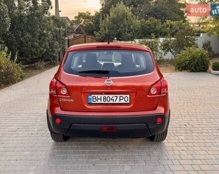 Красный Ниссан Кашкай, объемом двигателя 2 л и пробегом 210 тыс. км за 7700 $, фото 3 на Automoto.ua