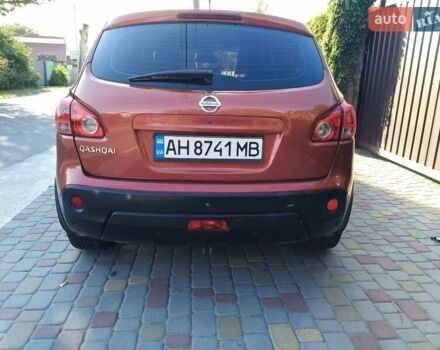 Красный Ниссан Кашкай, объемом двигателя 2 л и пробегом 205 тыс. км за 7700 $, фото 3 на Automoto.ua