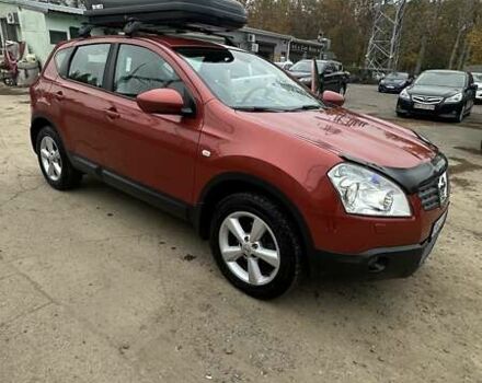 Красный Ниссан Кашкай, объемом двигателя 2 л и пробегом 104 тыс. км за 9000 $, фото 1 на Automoto.ua