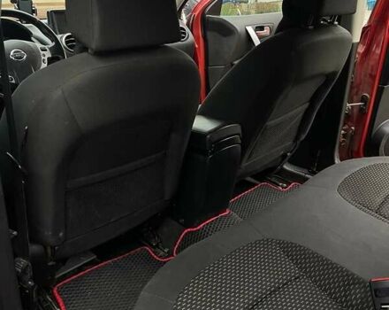 Красный Ниссан Кашкай, объемом двигателя 1.46 л и пробегом 265 тыс. км за 7700 $, фото 13 на Automoto.ua