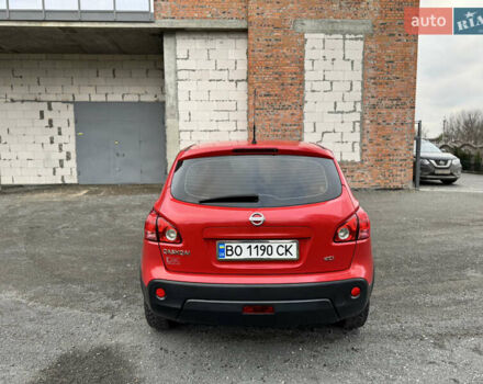 Красный Ниссан Кашкай, объемом двигателя 1.46 л и пробегом 228 тыс. км за 7400 $, фото 46 на Automoto.ua