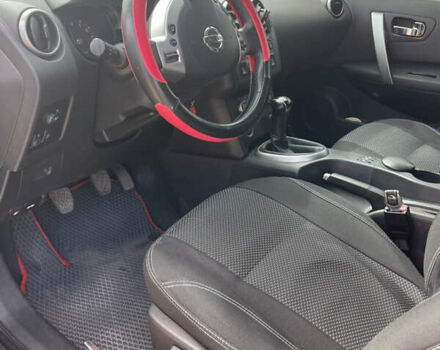 Красный Ниссан Кашкай, объемом двигателя 1.6 л и пробегом 218 тыс. км за 8800 $, фото 16 на Automoto.ua