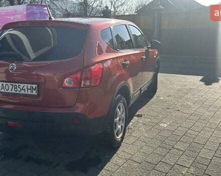 Красный Ниссан Кашкай, объемом двигателя 2 л и пробегом 136 тыс. км за 7850 $, фото 5 на Automoto.ua