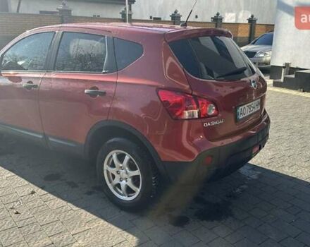 Красный Ниссан Кашкай, объемом двигателя 2 л и пробегом 136 тыс. км за 7850 $, фото 4 на Automoto.ua
