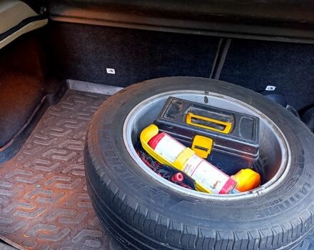 Красный Ниссан Кашкай, объемом двигателя 2 л и пробегом 160 тыс. км за 8200 $, фото 5 на Automoto.ua