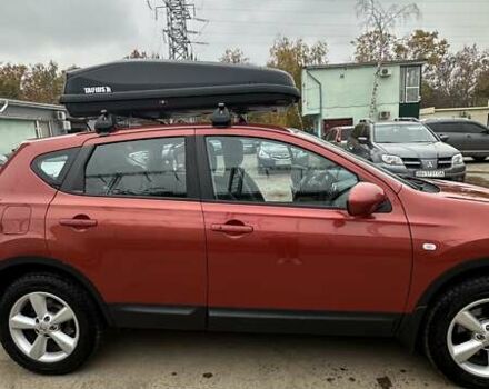 Красный Ниссан Кашкай, объемом двигателя 2 л и пробегом 104 тыс. км за 9000 $, фото 9 на Automoto.ua