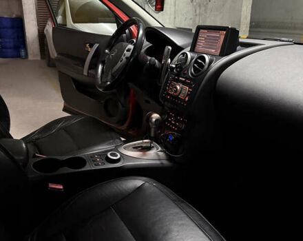 Красный Ниссан Кашкай, объемом двигателя 2 л и пробегом 305 тыс. км за 8500 $, фото 15 на Automoto.ua