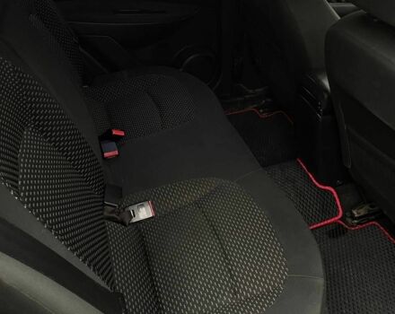 Червоний Ніссан Кашкай, об'ємом двигуна 1.5 л та пробігом 265 тис. км за 7700 $, фото 9 на Automoto.ua