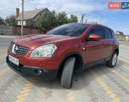 Красный Ниссан Кашкай, объемом двигателя 1.6 л и пробегом 218 тыс. км за 8800 $, фото 3 на Automoto.ua