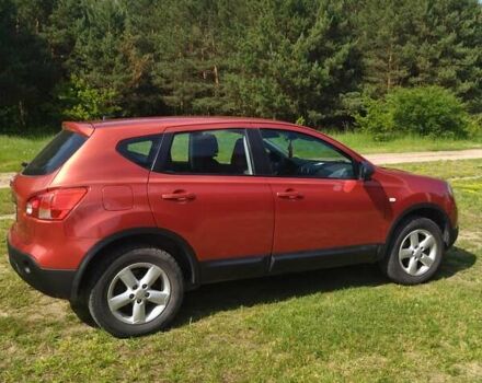 Красный Ниссан Кашкай, объемом двигателя 1.6 л и пробегом 197 тыс. км за 7500 $, фото 1 на Automoto.ua
