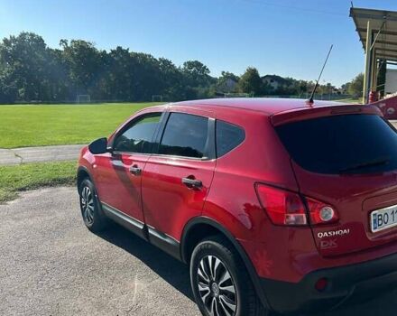 Красный Ниссан Кашкай, объемом двигателя 1.5 л и пробегом 228 тыс. км за 7200 $, фото 3 на Automoto.ua