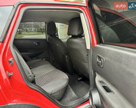 Красный Ниссан Кашкай, объемом двигателя 1.46 л и пробегом 228 тыс. км за 7400 $, фото 18 на Automoto.ua