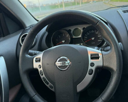 Красный Ниссан Кашкай, объемом двигателя 2 л и пробегом 235 тыс. км за 9900 $, фото 19 на Automoto.ua
