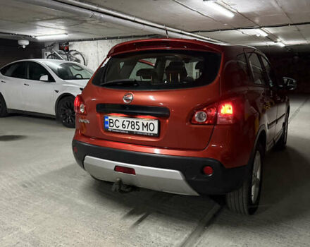 Красный Ниссан Кашкай, объемом двигателя 2 л и пробегом 305 тыс. км за 8500 $, фото 5 на Automoto.ua