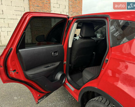 Красный Ниссан Кашкай, объемом двигателя 1.46 л и пробегом 228 тыс. км за 7400 $, фото 28 на Automoto.ua