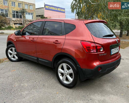 Красный Ниссан Кашкай, объемом двигателя 2 л и пробегом 166 тыс. км за 8300 $, фото 9 на Automoto.ua