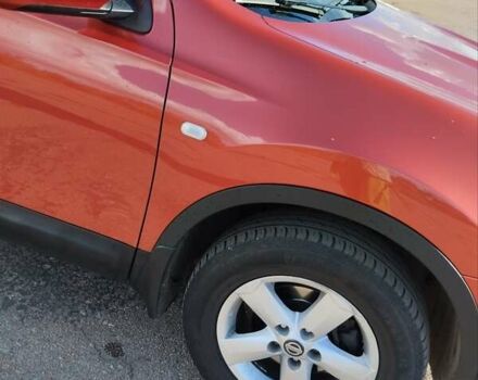 Червоний Ніссан Кашкай, об'ємом двигуна 1.5 л та пробігом 200 тис. км за 9000 $, фото 5 на Automoto.ua