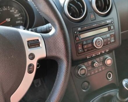 Червоний Ніссан Кашкай, об'ємом двигуна 1.5 л та пробігом 200 тис. км за 9000 $, фото 12 на Automoto.ua