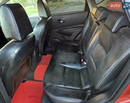 Красный Ниссан Кашкай, объемом двигателя 1.5 л и пробегом 215 тыс. км за 8700 $, фото 14 на Automoto.ua