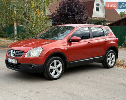 Ниссан Кашкай 2009 в Харькове на Automoto.ua Красный Ниссан Кашкай, объемом двигателя 2 л и пробегом 163 тыс. км за 7999 $, фото 3 на Automoto.ua