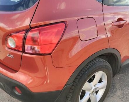 Червоний Ніссан Кашкай, об'ємом двигуна 1.5 л та пробігом 200 тис. км за 9000 $, фото 6 на Automoto.ua
