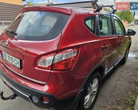 Красный Ниссан Кашкай, объемом двигателя 2 л и пробегом 274 тыс. км за 8200 $, фото 4 на Automoto.ua