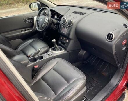 Красный Ниссан Кашкай, объемом двигателя 2 л и пробегом 202 тыс. км за 11350 $, фото 12 на Automoto.ua