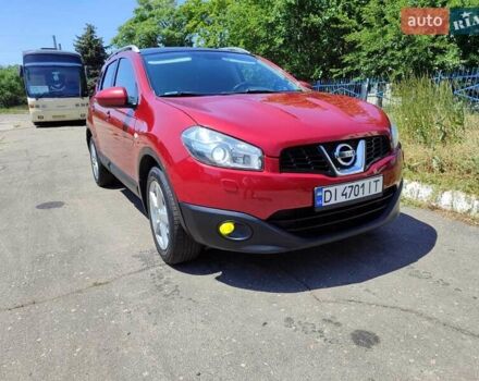 Ніссан Кашкай 2010 у Одесі на Automoto.ua Червоний Ніссан Кашкай, об'ємом двигуна 2 л та пробігом 179 тис. км за 10500 $, фото 1 на Automoto.ua