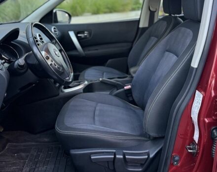 Красный Ниссан Кашкай, объемом двигателя 1.5 л и пробегом 241 тыс. км за 9600 $, фото 6 на Automoto.ua