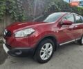 Красный Ниссан Кашкай, объемом двигателя 2 л и пробегом 274 тыс. км за 8900 $, фото 1 на Automoto.ua