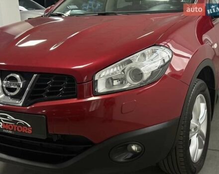 Червоний Ніссан Кашкай, об'ємом двигуна 1.5 л та пробігом 141 тис. км за 11200 $, фото 4 на Automoto.ua