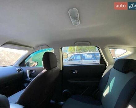 Красный Ниссан Кашкай, объемом двигателя 2 л и пробегом 185 тыс. км за 10600 $, фото 11 на Automoto.ua