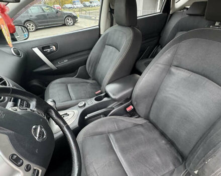 Червоний Ніссан Кашкай, об'ємом двигуна 2 л та пробігом 209 тис. км за 10500 $, фото 5 на Automoto.ua