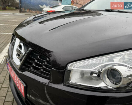 Красный Ниссан Кашкай, объемом двигателя 1.6 л и пробегом 163 тыс. км за 9950 $, фото 12 на Automoto.ua