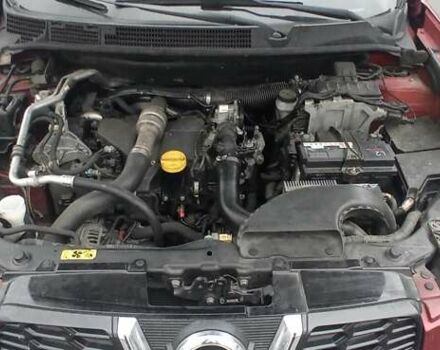 Червоний Ніссан Кашкай, об'ємом двигуна 1.5 л та пробігом 225 тис. км за 7000 $, фото 5 на Automoto.ua