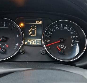 Червоний Ніссан Кашкай, об'ємом двигуна 1.46 л та пробігом 223 тис. км за 11800 $, фото 10 на Automoto.ua