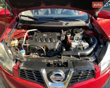 Красный Ниссан Кашкай, объемом двигателя 2 л и пробегом 185 тыс. км за 10600 $, фото 10 на Automoto.ua