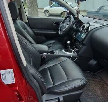 Червоний Ніссан Кашкай, об'ємом двигуна 1.46 л та пробігом 223 тис. км за 11800 $, фото 11 на Automoto.ua