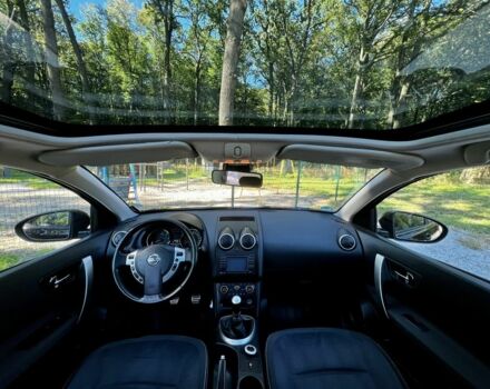 Червоний Ніссан Кашкай, об'ємом двигуна 2 л та пробігом 228 тис. км за 11599 $, фото 6 на Automoto.ua