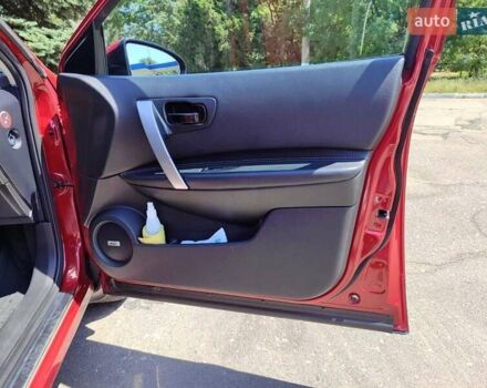 Ніссан Кашкай 2010 у Одесі на Automoto.ua Червоний Ніссан Кашкай, об'ємом двигуна 2 л та пробігом 179 тис. км за 10500 $, фото 16 на Automoto.ua