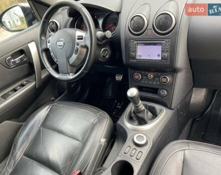 Красный Ниссан Кашкай, объемом двигателя 2 л и пробегом 202 тыс. км за 11350 $, фото 16 на Automoto.ua