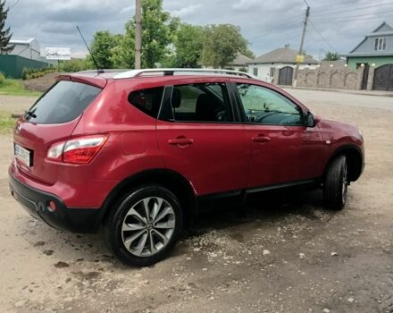 Красный Ниссан Кашкай, объемом двигателя 1.6 л и пробегом 153 тыс. км за 8800 $, фото 4 на Automoto.ua