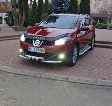 Червоний Ніссан Кашкай, об'ємом двигуна 1.46 л та пробігом 223 тис. км за 11800 $, фото 4 на Automoto.ua