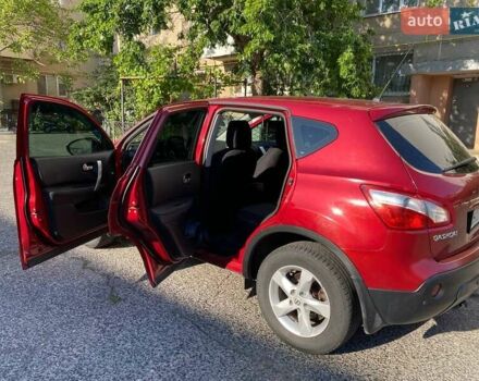 Красный Ниссан Кашкай, объемом двигателя 2 л и пробегом 185 тыс. км за 10600 $, фото 18 на Automoto.ua