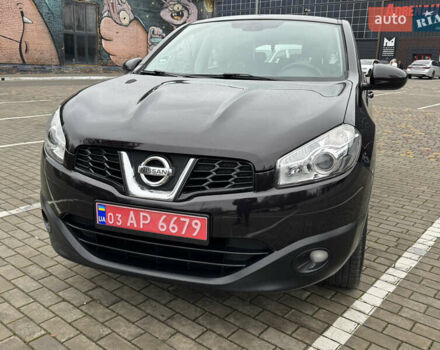 Красный Ниссан Кашкай, объемом двигателя 1.6 л и пробегом 163 тыс. км за 9950 $, фото 1 на Automoto.ua