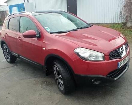 Красный Ниссан Кашкай, объемом двигателя 1.5 л и пробегом 225 тыс. км за 9498 $, фото 4 на Automoto.ua