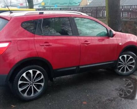 Красный Ниссан Кашкай, объемом двигателя 1.5 л и пробегом 225 тыс. км за 9498 $, фото 1 на Automoto.ua