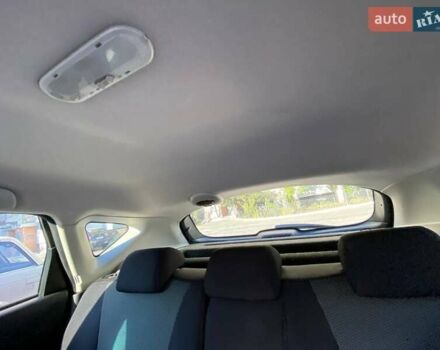 Красный Ниссан Кашкай, объемом двигателя 2 л и пробегом 185 тыс. км за 10600 $, фото 12 на Automoto.ua